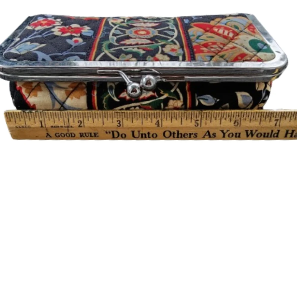 Vera Bradley Kiss and Make up Makeup Bag